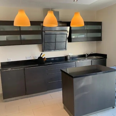 דירה Artemis Executive