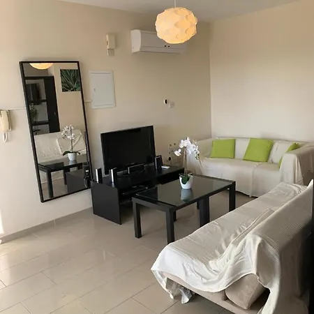 Artemis Executive Apartmán *